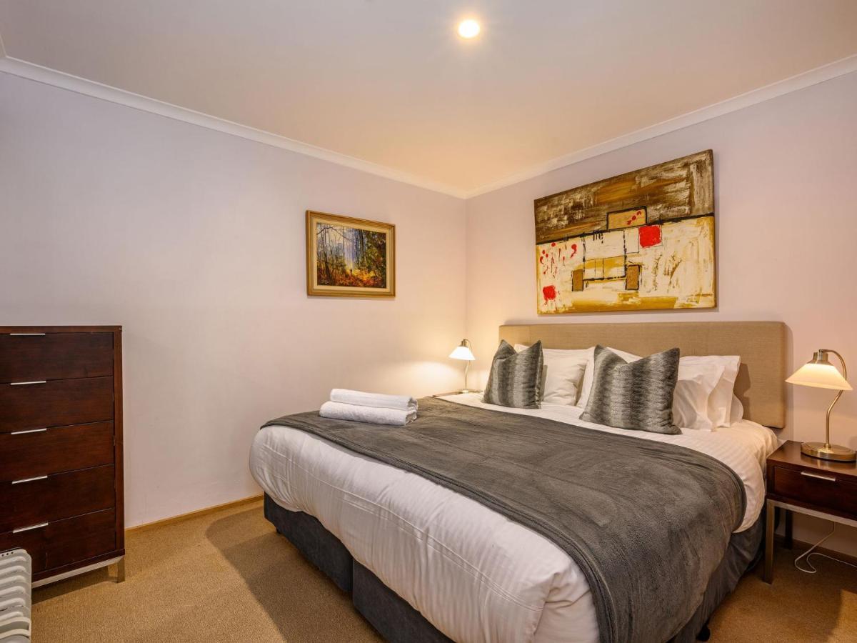 Lhotsky 8 Appartement Thredbo Buitenkant foto